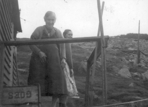 452: Anne (Judge) Norman and her daughter Josephine (Norman) Kerrivan. [courtesy of Lorraine Kerrivan]  - Anne daughter of Peter Judge &amp;amp; Bridget Norman, married Patrick Norman; Josephine married  James Kerrivan